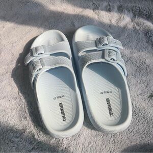 Cushionaire Light Blue Foam/Rubber Slides Size Women’s 10